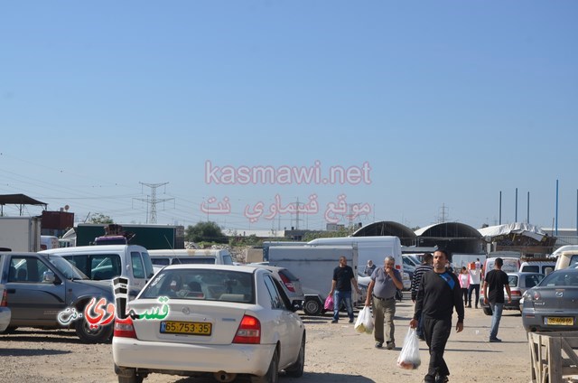  كفرقاسم  :ازدحام مروري وبشري بعد عودة الحياة من جديد لسوق السبت والوفود تتوافد من الوسط اليهودي